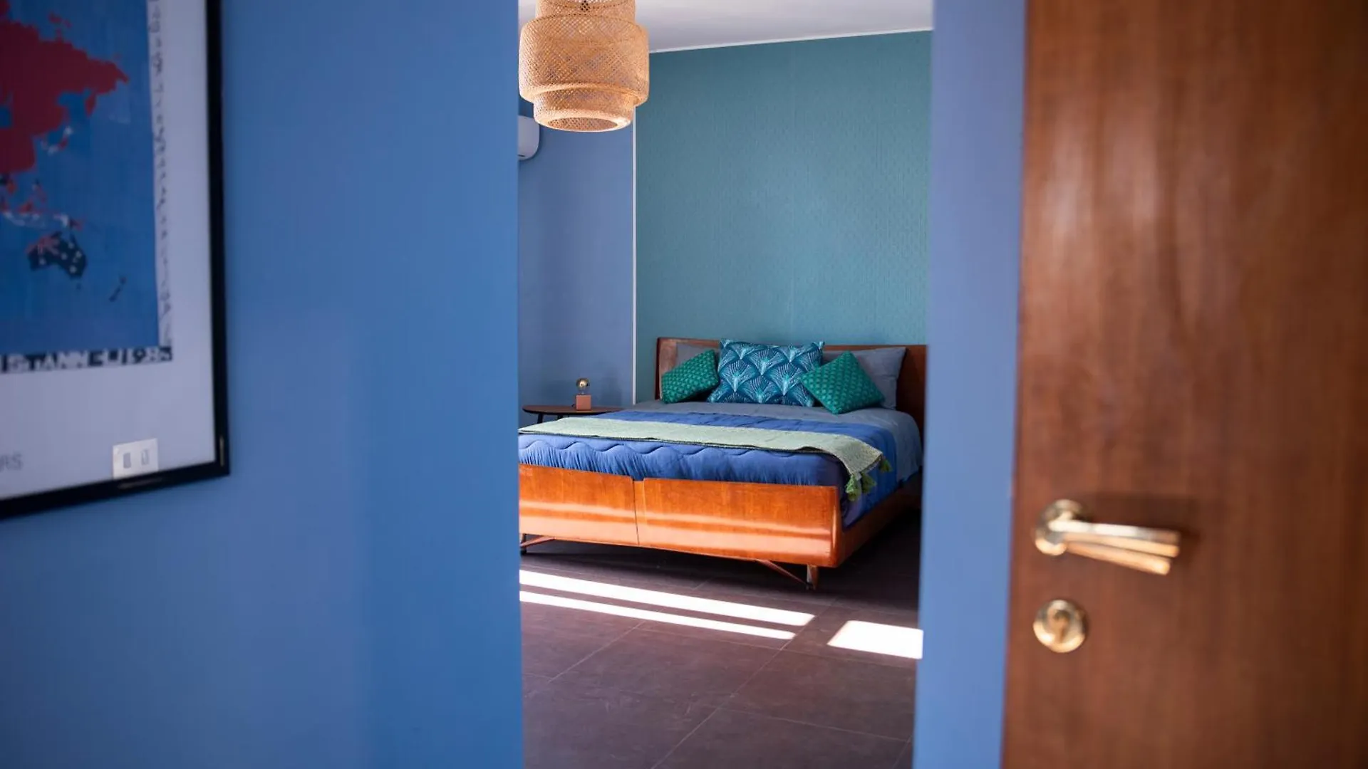 Home & More Brigida Naples Italy