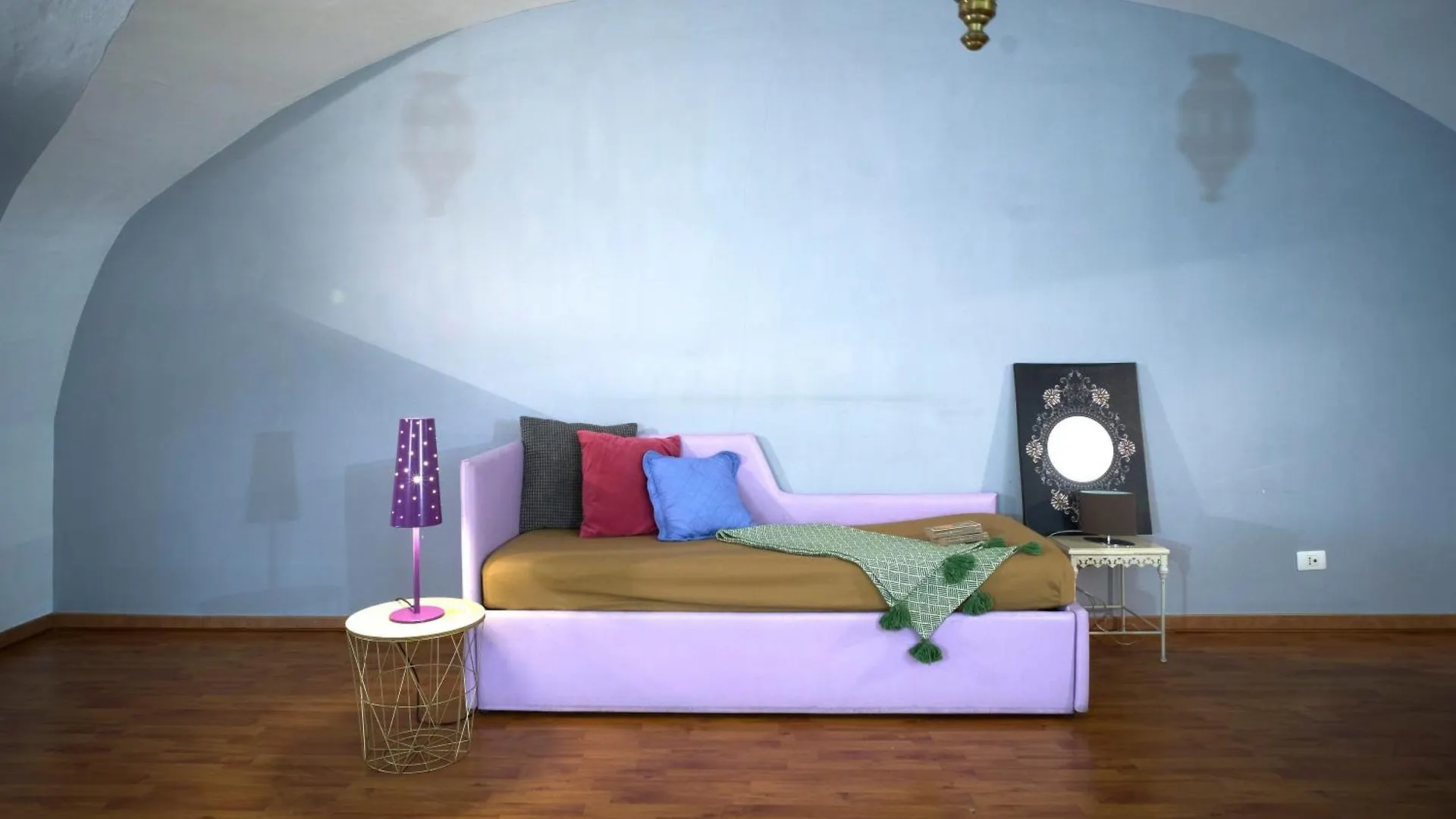 Home & More Brigida Naples Italy